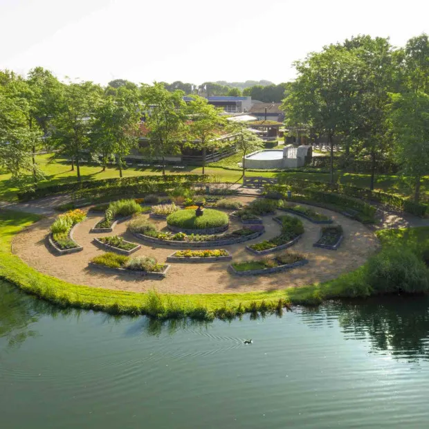 Thermen Bad Nieuweschans Tuin luchtfoto 1 200